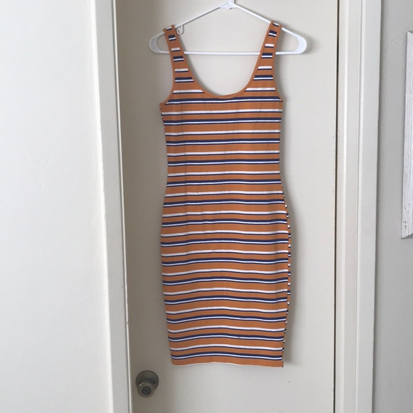 Forever 21 Body Con Dress Size S - Picture 2 of 2